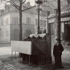 W którym wieku powstały łazienki? Zaskakujące początki ich historii